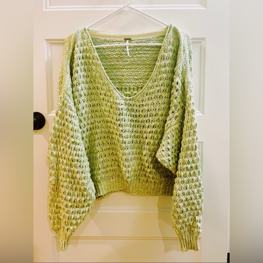 FREE PEOPLE Oversize Coconut V-Neck Sweater